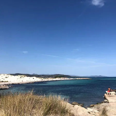 Dell' Est * Santa Lucia (Sardinia)