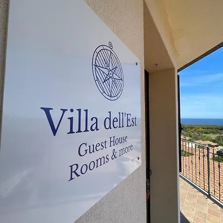 Dell' Est Homestay